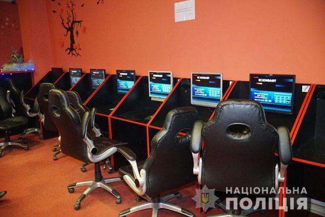 На Тернопільщині правоохоронці закрили майже 200 об’єктів, які займалися гральним бізнесом незаконно, фото №1 на сайті 20minut.ua