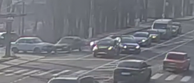 Вінниця 19-20 грудня: ряд ДТП та протокол за вогнище на подвір'ї, фото №3 на сайті 20minut.ua