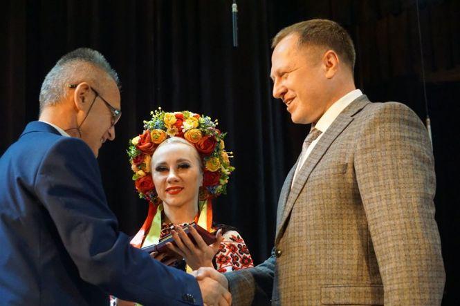 Новини Тернополя - фото з Тернопільській обласній філармонії – 80 Тернопільській обласній філармонії – 80, фото №1 на сайті 20minut.ua