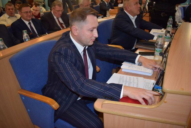 Новини Вінниці - фото з #СвободуСенсорнійКнопці: Вінницька облрада остаточно поборола кнопкодавство (Прес-служба Вінницької обласної Ради) #СвободуСенсорнійКнопці: Вінницька облрада остаточно поборола кнопкодавство (Прес-служба Вінницької обласної Ради), фото №3 на сайті 20minut.ua