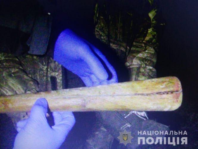 Новини Вінниці - фото з Вдарили битою по голові та відібрали 70 тисяч. У Росоші напали на листоношу Вдарили битою по голові та відібрали 70 тисяч. У Росоші напали на листоношу, фото №1 на сайті 20minut.ua