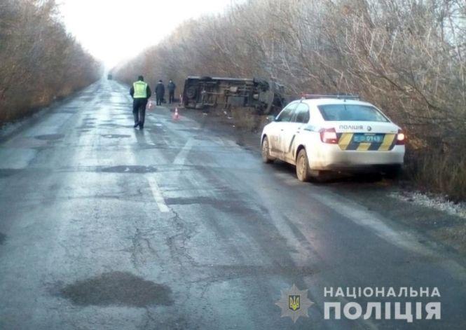 Новини Вінниці - фото з На Житомирщині перекинулася маршрутка, яка прямувала до Вінниці На Житомирщині перекинулася маршрутка, яка прямувала до Вінниці, фото №1 на сайті 20minut.ua