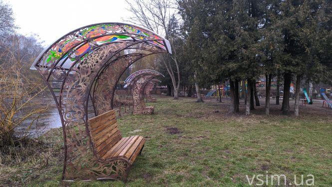 Новини Хмельницького - фото з У парку Чекмана з'явилися лавки із Самчиківським розписом (ФОТО) У парку Чекмана з'явилися лавки із Самчиківським розписом (ФОТО), фото №7 на сайті vsim.ua