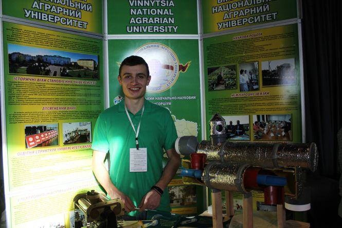 Новини Вінниці - фото з Ярмарок розробок та інновацій для бізнесу: від робота з алкотестером до ІТ-платформ Ярмарок розробок та інновацій для бізнесу: від робота з алкотестером до ІТ-платформ, фото №4 на сайті 20minut.ua