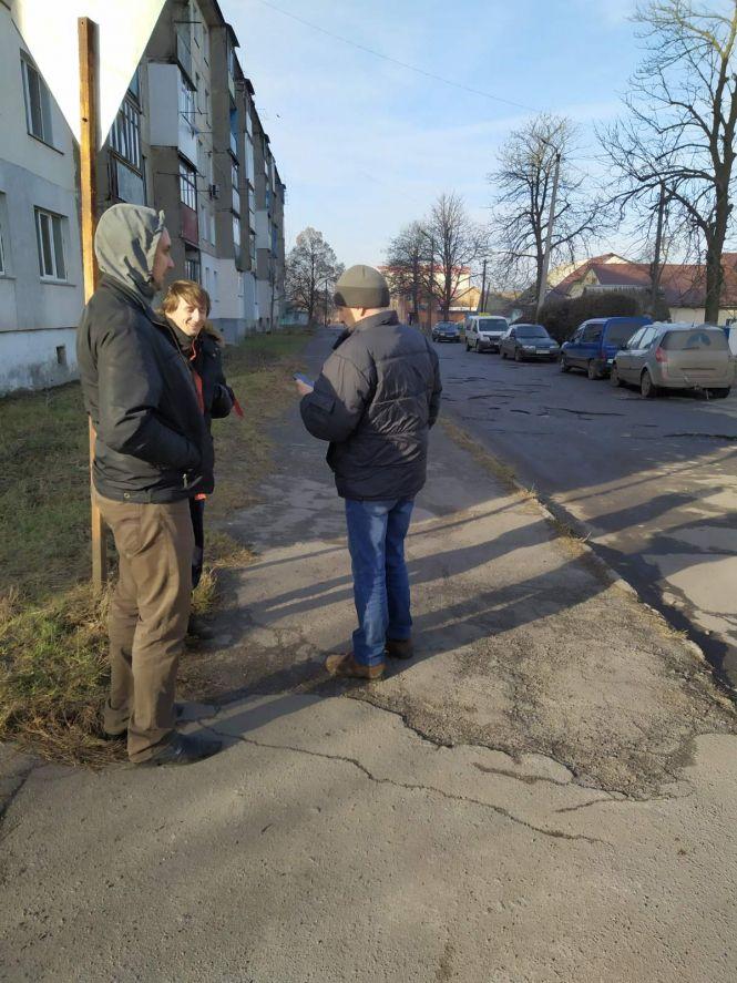 Новини Козятина - фото з Через ями по Підгорбунського викликали поліцію Через ями по Підгорбунського викликали поліцію, фото №2 на сайті 20minut.ua