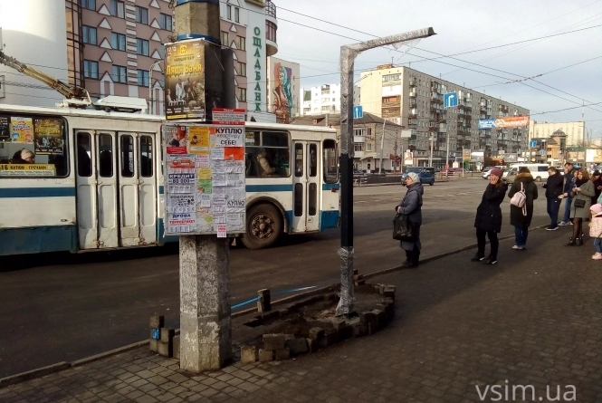 Дороги і транспорт Хмельницького: електронні табло, ДТП та безкоштовний проїзд, фото №5 на сайті vsim.ua