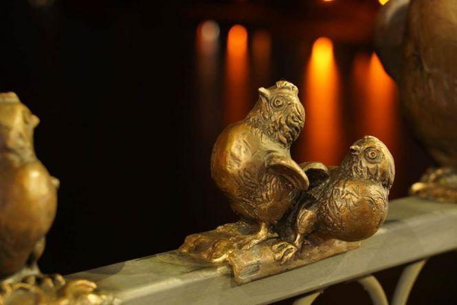 Новини Вінниці - фото з На Київському мосту знову поповнення: до пташиної родини приєдналися курчата На Київському мосту знову поповнення: до пташиної родини приєдналися курчата, фото №2 на сайті 20minut.ua