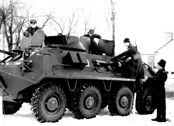 Два квартали столітньої історії: що раніше було на місці прикордонної академії (ФОТО), фото №8 на сайті vsim.ua