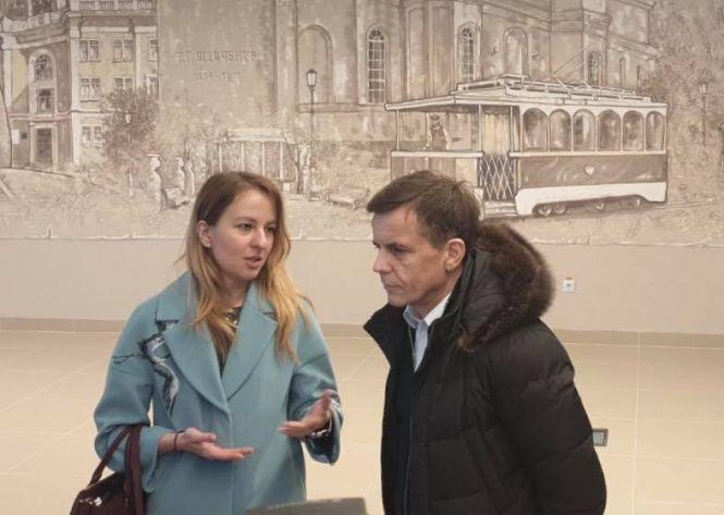 Новини Житомира - фото з «Прозорий офіс» у Житомирі не можуть відкрити через відсутність меблів і техніки «Прозорий офіс» у Житомирі не можуть відкрити через відсутність меблів і техніки, фото №1 на сайті 20minut.ua