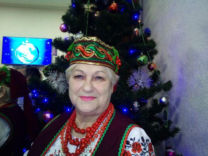 Запальний циганський танок, гуморески та щедрівки: почали святкувати Новий рік, фото №3 на сайті 20minut.ua