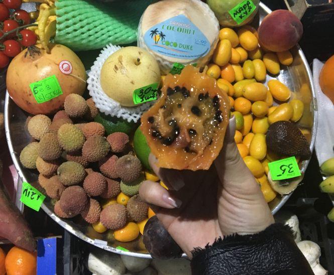 Смак дині з огірком: де й за скільки у Хмельницькому придбати екзотичні фрукти й овочі, фото №3 на сайті vsim.ua