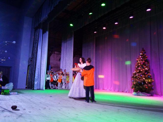 «Зорянка-Арт» презентувала виставу «Попелюшка», фото №9 на сайті 20minut.ua