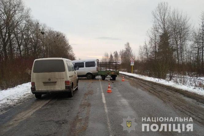 Новини Хмельницького - фото з 18-річний хлопець помер на місці, ще троє людей у лікарні: ДТП на Хмельниччині (ФОТО) 18-річний хлопець помер на місці, ще троє людей у лікарні: ДТП на Хмельниччині (ФОТО), фото №2 на сайті vsim.ua