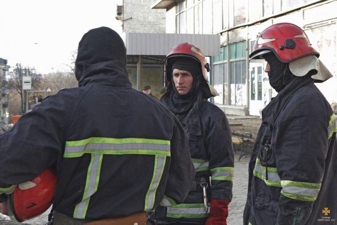 Новини Тернополя - фото з У квартирі на Руській після пожежі виявили тіло чоловіка (оновлено) У квартирі на Руській після пожежі виявили тіло чоловіка (оновлено), фото №2 на сайті 20minut.ua