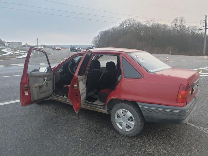 Новини Тернополя - фото з На перехресті Біла-Чистилів знову ДТП. Є потерпілі На перехресті Біла-Чистилів знову ДТП. Є потерпілі, фото №2 на сайті 20minut.ua