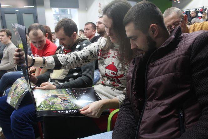 Новини Вінниці - фото з Коти та собаки на «залізних конях»: презентували велокалендар на 2020 рік Коти та собаки на «залізних конях»: презентували велокалендар на 2020 рік, фото №5 на сайті 20minut.ua