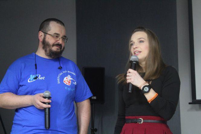 Новини Вінниці - фото з Коти та собаки на «залізних конях»: презентували велокалендар на 2020 рік Коти та собаки на «залізних конях»: презентували велокалендар на 2020 рік, фото №1 на сайті 20minut.ua