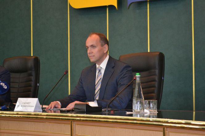 Новини Хмельницького - фото з Новорічне поповнення, курйозні ДТП на нові призначення в ОДА: ТОП новини тижня Новорічне поповнення, курйозні ДТП на нові призначення в ОДА: ТОП новини тижня, фото №3 на сайті vsim.ua