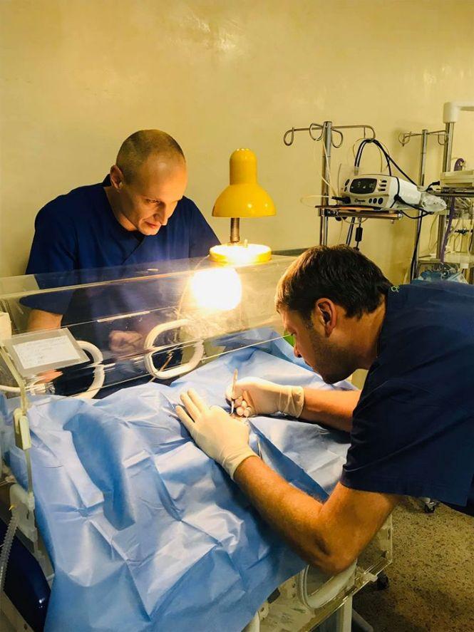 Новини Вінниці - фото з «Пишуть історію хвороби з малюками на руках»: зворушливо про роботу дитячих реаніматологів «Пишуть історію хвороби з малюками на руках»: зворушливо про роботу дитячих реаніматологів, фото №3 на сайті 20minut.ua