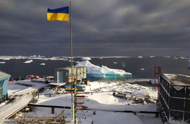Новини Вінниці - фото з Вінничанин пройшов на яхті протоку між двома океанами. Скільки коштує подорож в Антарктиду? Вінничанин пройшов на яхті протоку між двома океанами. Скільки коштує подорож в Антарктиду?, фото №11 на сайті 20minut.ua