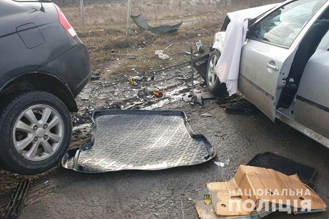 Аварія біля Почапинців: водія легківки в комі забрала швидка, фото №1 на сайті 20minut.ua