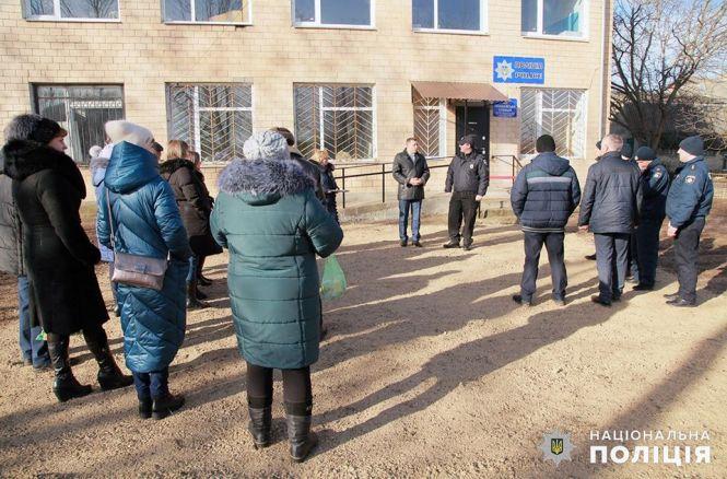 Новини Хмельницького - фото з Нова поліцейська станція запрацювала на Кам'янеччині (ФОТО)