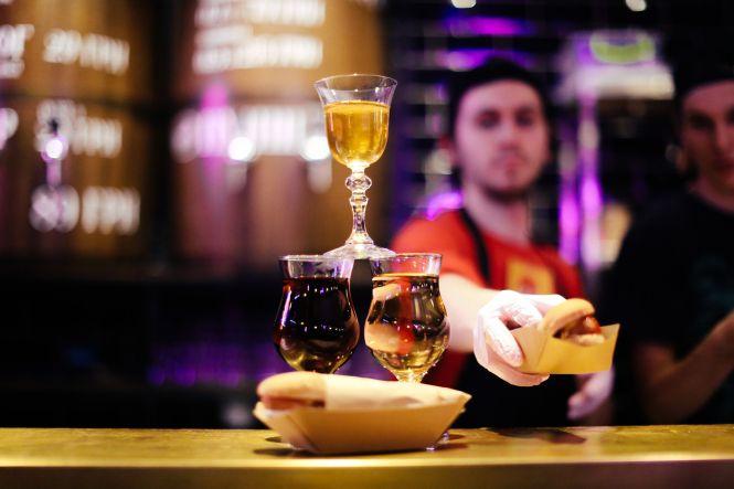 Новини Хмельницького - фото з 1 euro bar "Білий Налив" у Хмельницькому: на відкритті пригощатимуть сидром та хот-догами (Новини компаній) 1 euro bar "Білий Налив" у Хмельницькому: на відкритті пригощатимуть сидром та хот-догами (Новини компаній), фото №1 на сайті vsim.ua