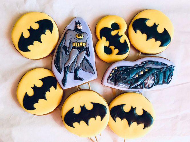 Напише вітання, розмалює машину, спече бетмена. Про вінничан з незвичайними професіями, фото №18 на сайті 20minut.ua