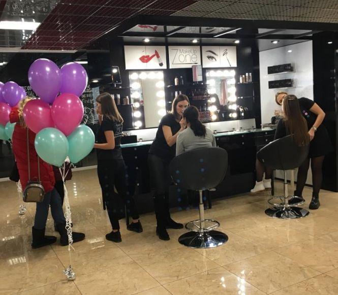 У Вінниці відкрився салон краси MakeUp & Hair Zone. Чому вам варто туди сходити (Новини компаній), фото №1 на сайті 20minut.ua