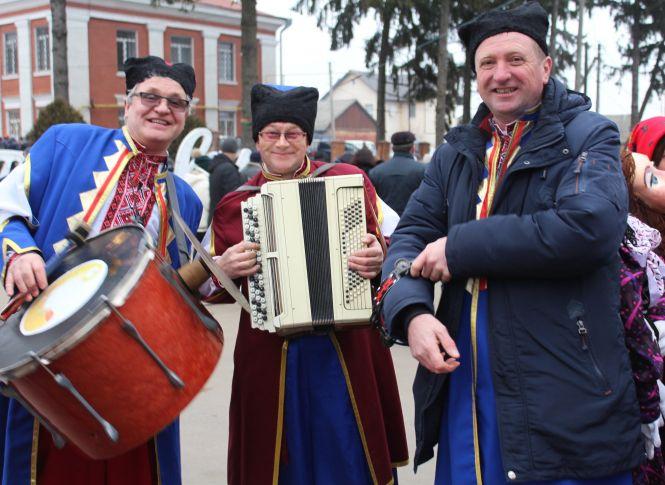 Новини Вінниці - фото з Три місяці не стригся, щоб бути схожим на Руданського. Про свято гумору і сатири у сумний день Три місяці не стригся, щоб бути схожим на Руданського. Про свято гумору і сатири у сумний день, фото №14 на сайті 20minut.ua