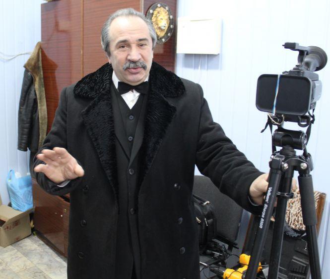 Новини Вінниці - фото з Три місяці не стригся, щоб бути схожим на Руданського. Про свято гумору і сатири у сумний день Три місяці не стригся, щоб бути схожим на Руданського. Про свято гумору і сатири у сумний день, фото №3 на сайті 20minut.ua