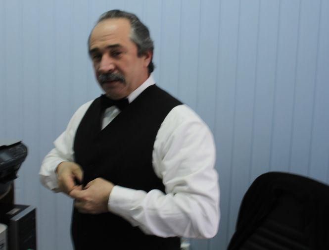 Новини Вінниці - фото з Три місяці не стригся, щоб бути схожим на Руданського. Про свято гумору і сатири у сумний день Три місяці не стригся, щоб бути схожим на Руданського. Про свято гумору і сатири у сумний день, фото №1 на сайті 20minut.ua