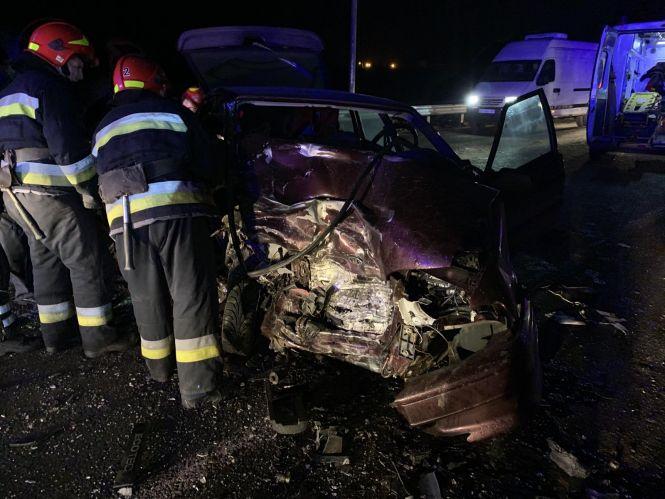Новини Вінниці - фото з Смертельна ДТП на об’їзній: автівки розбились вщент. Дитина дивом вціліла Смертельна ДТП на об’їзній: автівки розбились вщент. Дитина дивом вціліла, фото №4 на сайті 20minut.ua