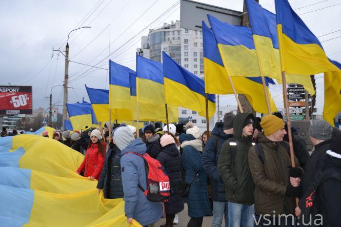 Хмельницькі школярі з’єднали береги Південного Бугу «живим ланцюгом» (ФОТО, ВІДЕО), фото №16 на сайті vsim.ua