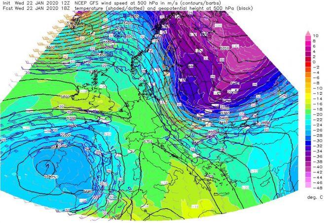 Напередодні ввечері в Житомирі прогриміла перша в цьому році гроза, фото №1 на сайті 20minut.ua