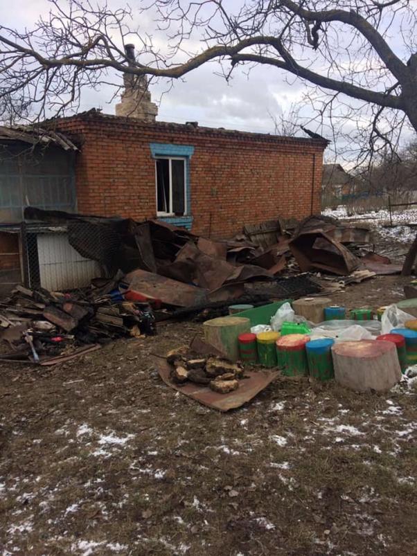 Новини Хмельницького - фото з “Машеньку немає у що одягнути”: хмельничанка Ірина та її троє дітей залишилися без даху над головою “Машеньку немає у що одягнути”: хмельничанка Ірина та її троє дітей залишилися без даху над головою, фото №4 на сайті vsim.ua