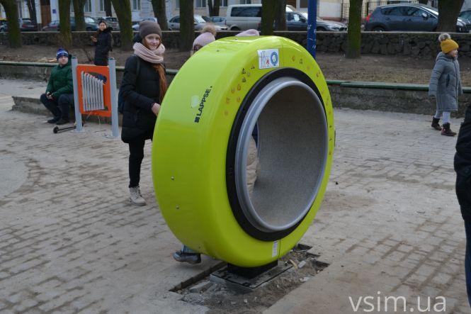 Чому затримується ремонт дитячого майданчика у сквері Шевченка, фото №7 на сайті vsim.ua