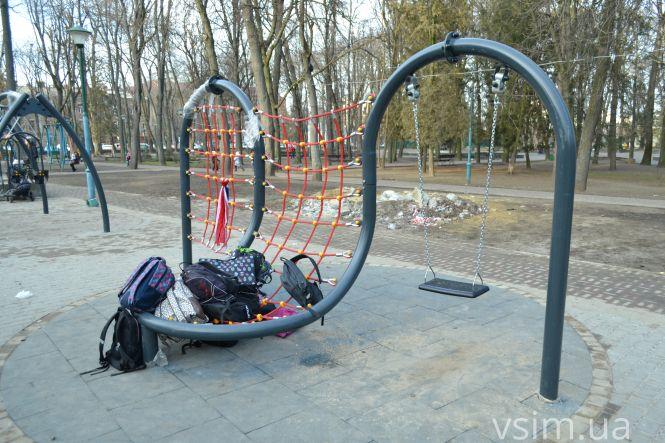 Чому затримується ремонт дитячого майданчика у сквері Шевченка, фото №4 на сайті vsim.ua
