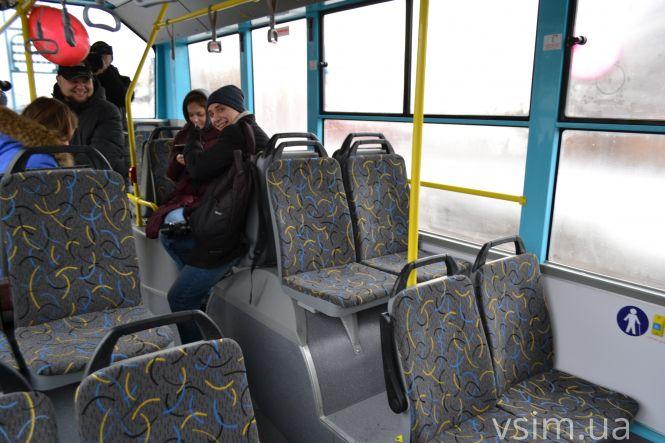 Новини Хмельницького - фото з У Хмельницькому показали нові тролейбуси за 48 мільйонів (ФОТО, ВІДЕО) У Хмельницькому показали нові тролейбуси за 48 мільйонів (ФОТО, ВІДЕО), фото №12 на сайті vsim.ua
