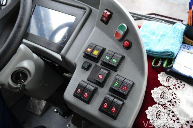 Новини Хмельницького - фото з У Хмельницькому показали нові тролейбуси за 48 мільйонів (ФОТО, ВІДЕО) У Хмельницькому показали нові тролейбуси за 48 мільйонів (ФОТО, ВІДЕО), фото №15 на сайті vsim.ua