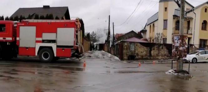 На Новому світі загорівся гараж. Площа пожежі - 30 метрів, фото №1 на сайті 20minut.ua