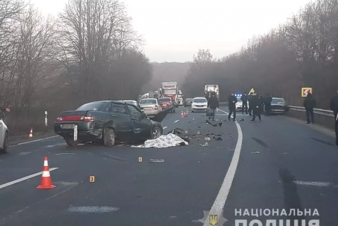 Новини Вінниці - фото з Смертельна ДТП на Немирівщині: підозрюваному ізраїльтянину визначили розмір застави Смертельна ДТП на Немирівщині: підозрюваному ізраїльтянину визначили розмір застави, фото №4 на сайті 20minut.ua