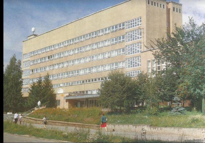 Новини Вінниці - фото з Вінниця потопає у зелені: підбірка фото міста 23 роки тому Вінниця потопає у зелені: підбірка фото міста 23 роки тому, фото №17 на сайті 20minut.ua