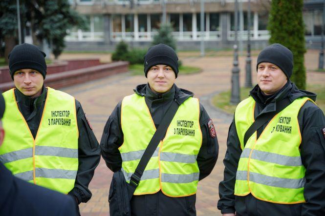 Новини Вінниці - фото з У Вінниці буде муніципальний евакуатор. А що там з новими парковками? У Вінниці буде муніципальний евакуатор. А що там з новими парковками?, фото №5 на сайті 20minut.ua