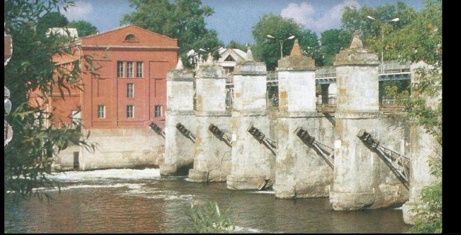 Новини Вінниці - фото з Вінниця потопає у зелені: підбірка фото міста 23 роки тому Вінниця потопає у зелені: підбірка фото міста 23 роки тому, фото №13 на сайті 20minut.ua