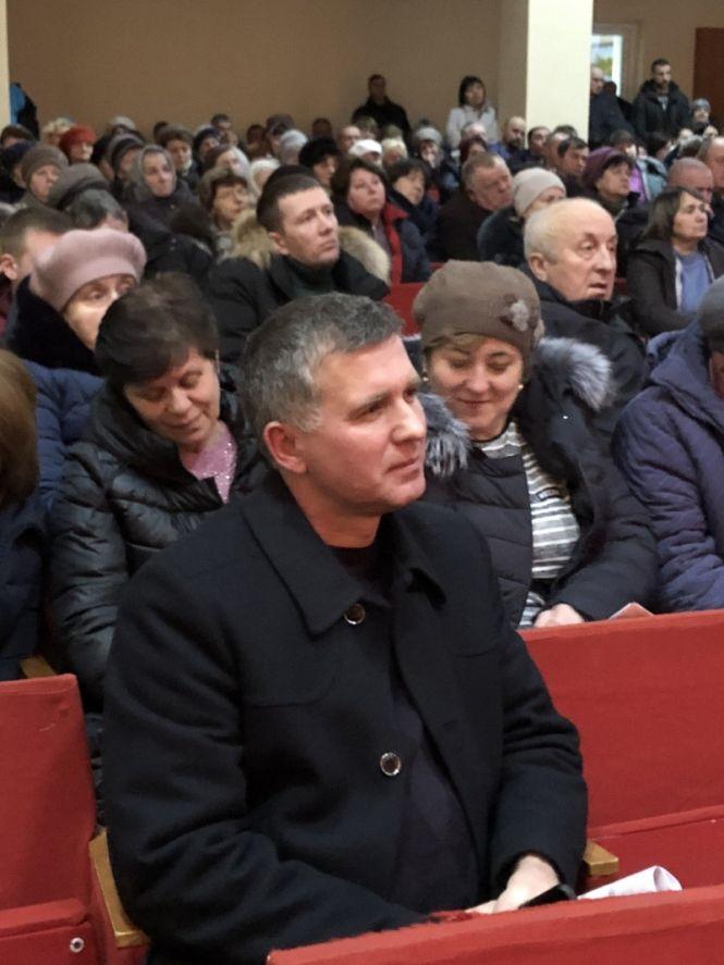 Новини Вінниці - фото з «Громади криком кричать — хочемо до Тиврова».  Як райцентр «перетягують» до селища «Громади криком кричать — хочемо до Тиврова».  Як райцентр «перетягують» до селища, фото №1 на сайті 20minut.ua