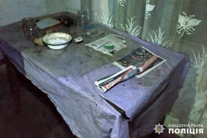 Новини Хмельницького - фото з Побили до смерті та скинули в рів. На Хмельниччині затримали підозрюваних у розправі над чоловіком Побили до смерті та скинули в рів. На Хмельниччині затримали підозрюваних у розправі над чоловіком, фото №1 на сайті vsim.ua