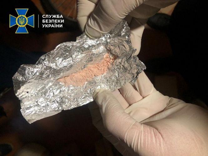 Новини Вінниці - фото з У Вінниці «накрили» нарколабораторію, де щомісяця виготовляли амфетаміну на 600 тисяч гривень У Вінниці «накрили» нарколабораторію, де щомісяця виготовляли амфетаміну на 600 тисяч гривень, фото №1 на сайті 20minut.ua