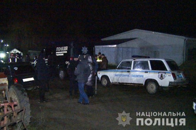 Новини Вінниці - фото з На Вінниччині п’яний чоловік підірвав Mercedes. Трьох людей рятують в реанімації На Вінниччині п’яний чоловік підірвав Mercedes. Трьох людей рятують в реанімації, фото №1 на сайті 20minut.ua