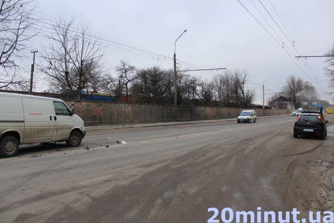 Новини Тернополя - фото з Фото дня: на Бродівській ДТП. Не розминулися два автомобілі Фото дня: на Бродівській ДТП. Не розминулися два автомобілі, фото №1 на сайті 20minut.ua